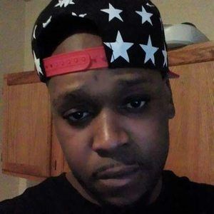 Meet your Posher, Avery